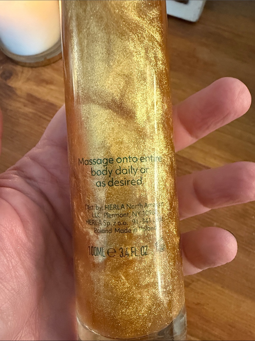 Herla Gold Shimmer Illuminating Body Oil - Gold - Picture 4 of 6